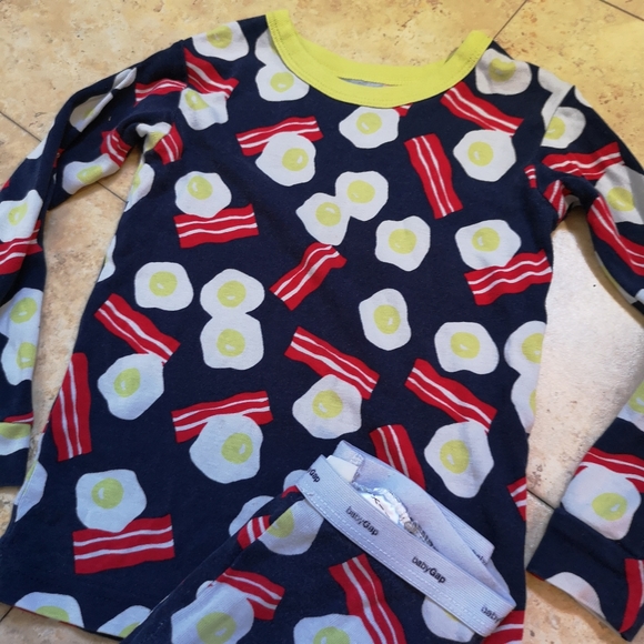 🆓FREE🎁 WHEN PURCHASE ANY ITEM kids Pajamas Set bacon & Eggs Breakfast Graphic - Picture 6 of 9